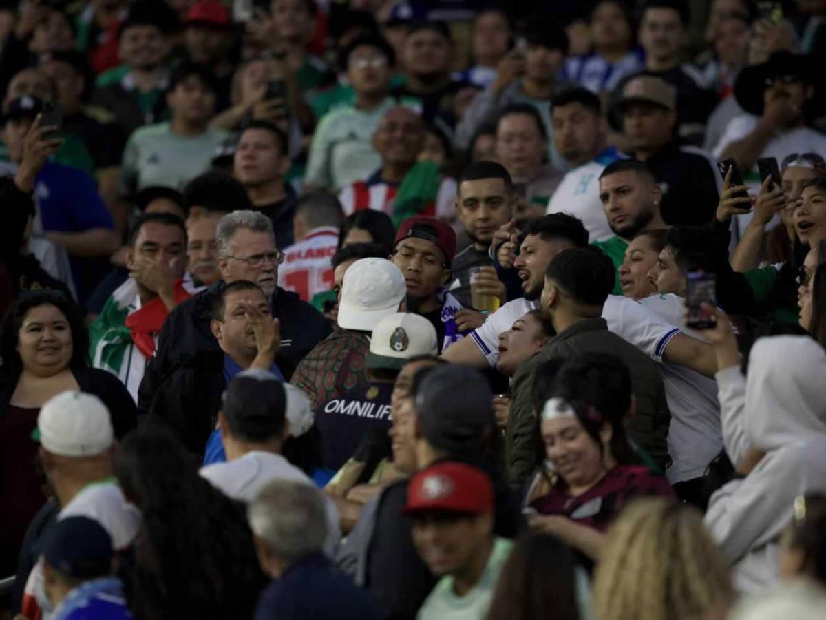 Tristeza de Honduras, bronca de México, feo gesto del 'Vasco' con Quioto y pelea en las gradas