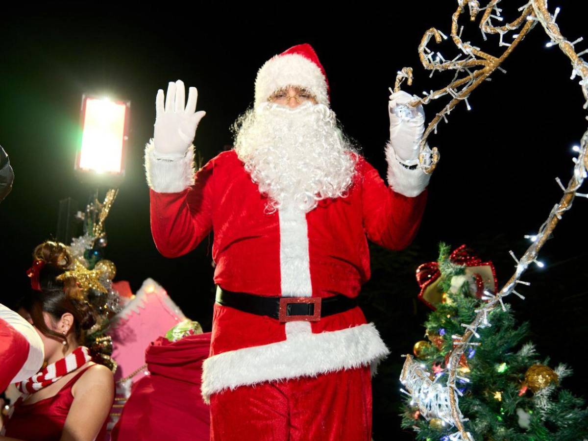 Así se celebra la Navidad Dorada 2025 en Puerto Cortés