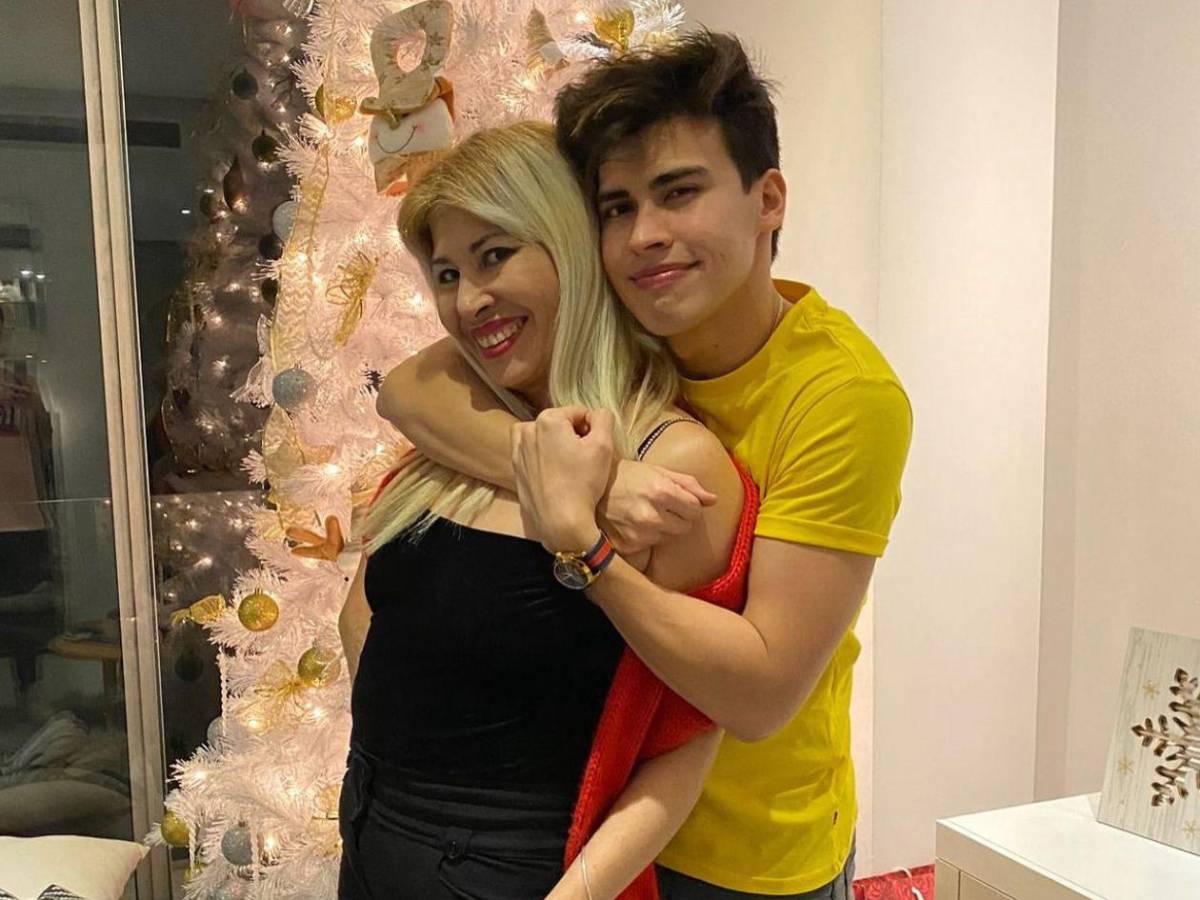 Mami siempre voy a estar contigo: La Divaza devastado tras la muerte de su madre