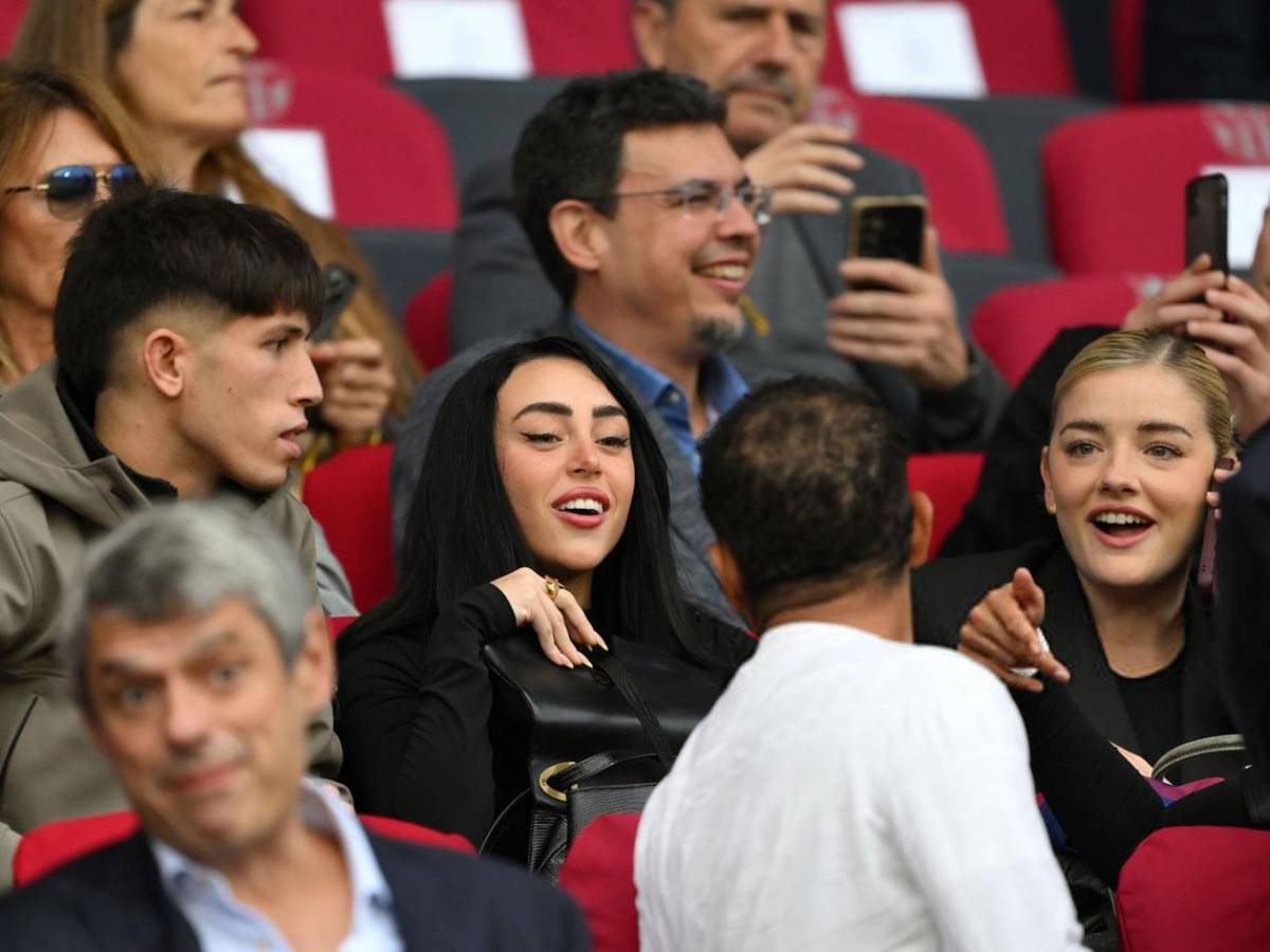 Barcelona tiene nuevo héroe, feo gesto de Flick y Lamine Yamal hizo el ridículo ante su novia