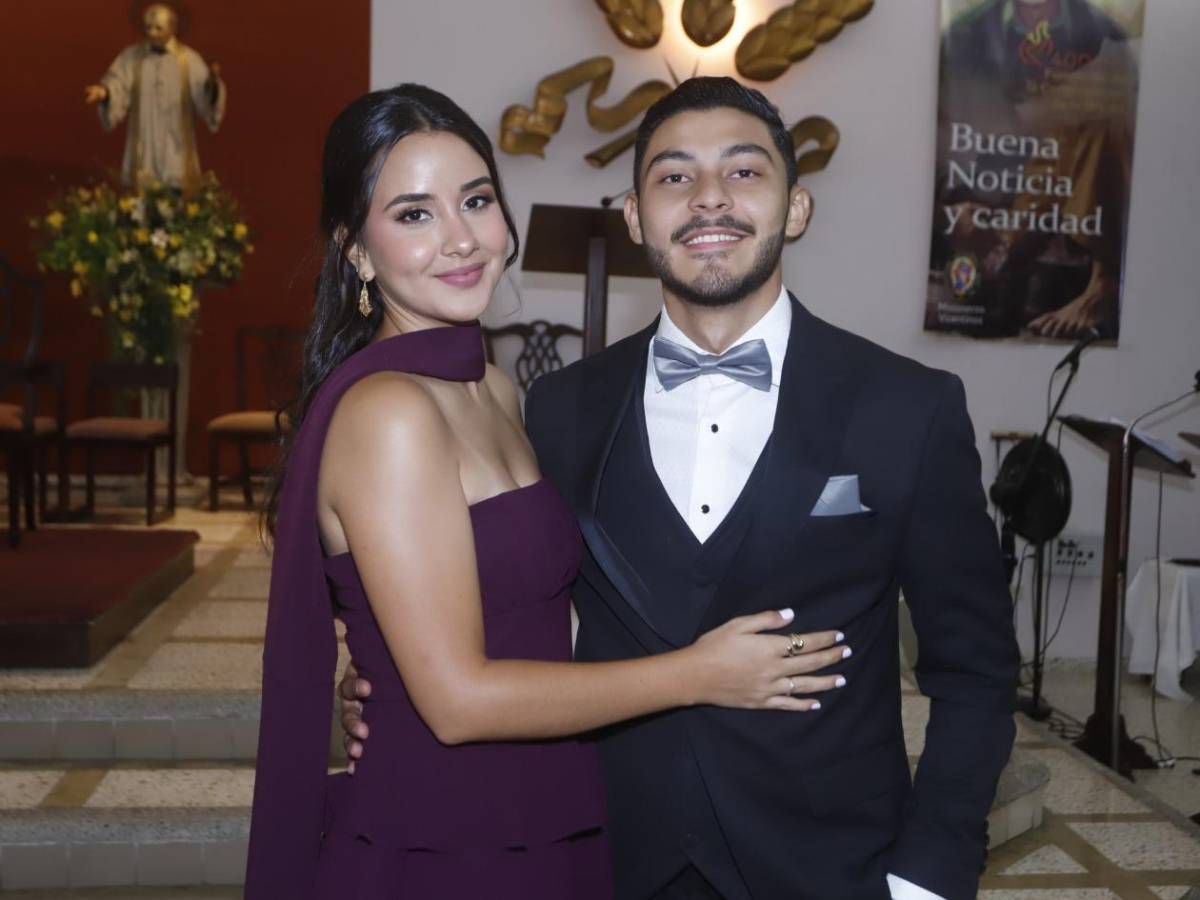 Así se vivió la boda eclesiástica Rodríguez Reyes en SPS