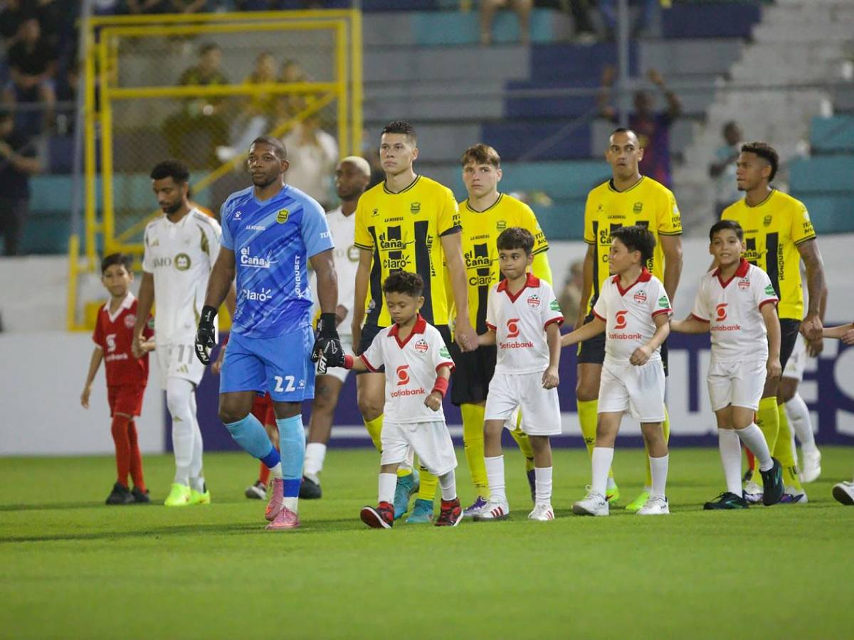 Expresidente de Real España encara a Jeaustin Campos en derrota ante Los Angeles FC