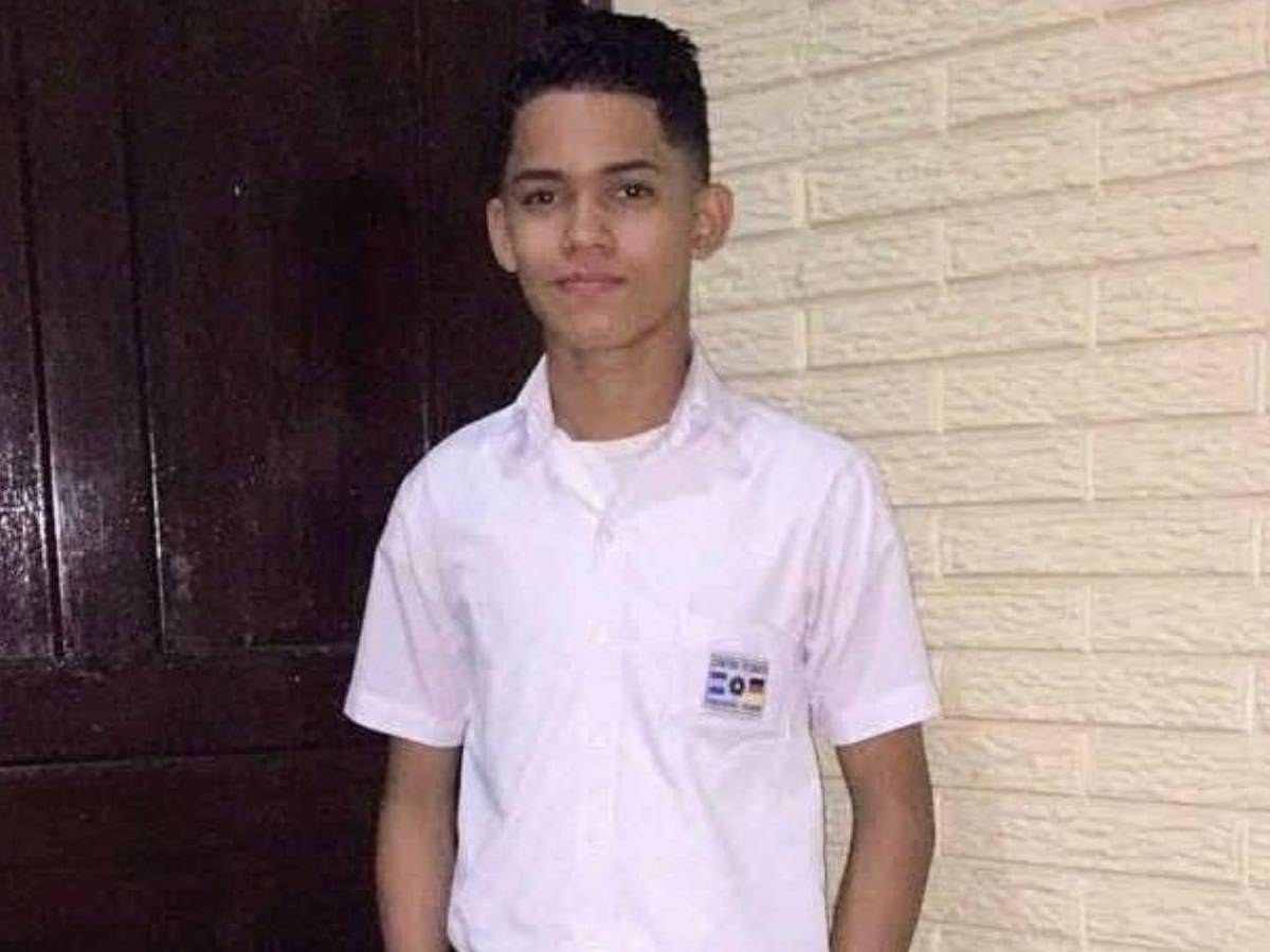 Joven pidió “jalón” para ir a jugar basketball y ahora lleva 23 días desaparecido