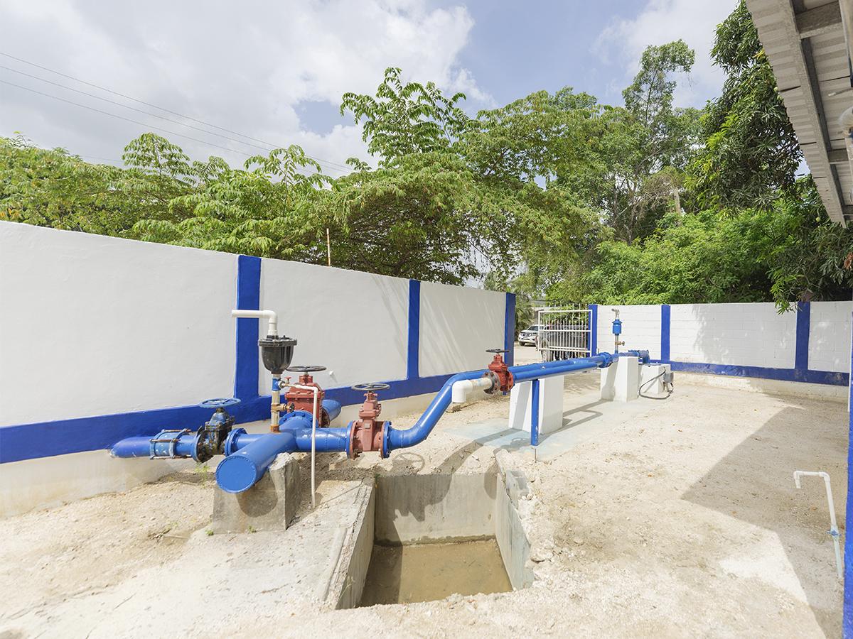 Con estos tres proyectos de agua potable en Choloma, San Antonio Cortés y Villanueva, Coca- Cola y Cervecería Hondureña contribuyen a mejorar la calidad de vida de las personas que habitan en el sector.