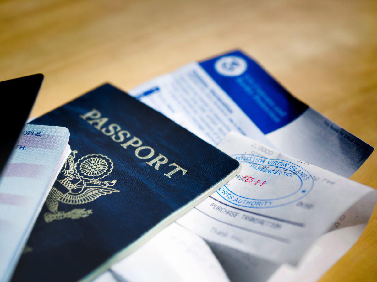 Imponen duras restricciones a visa de trabajo y desata temor en trabajadores y empresas