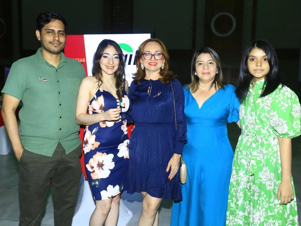 Celebran en SPS la Fiesta de Independencia de México