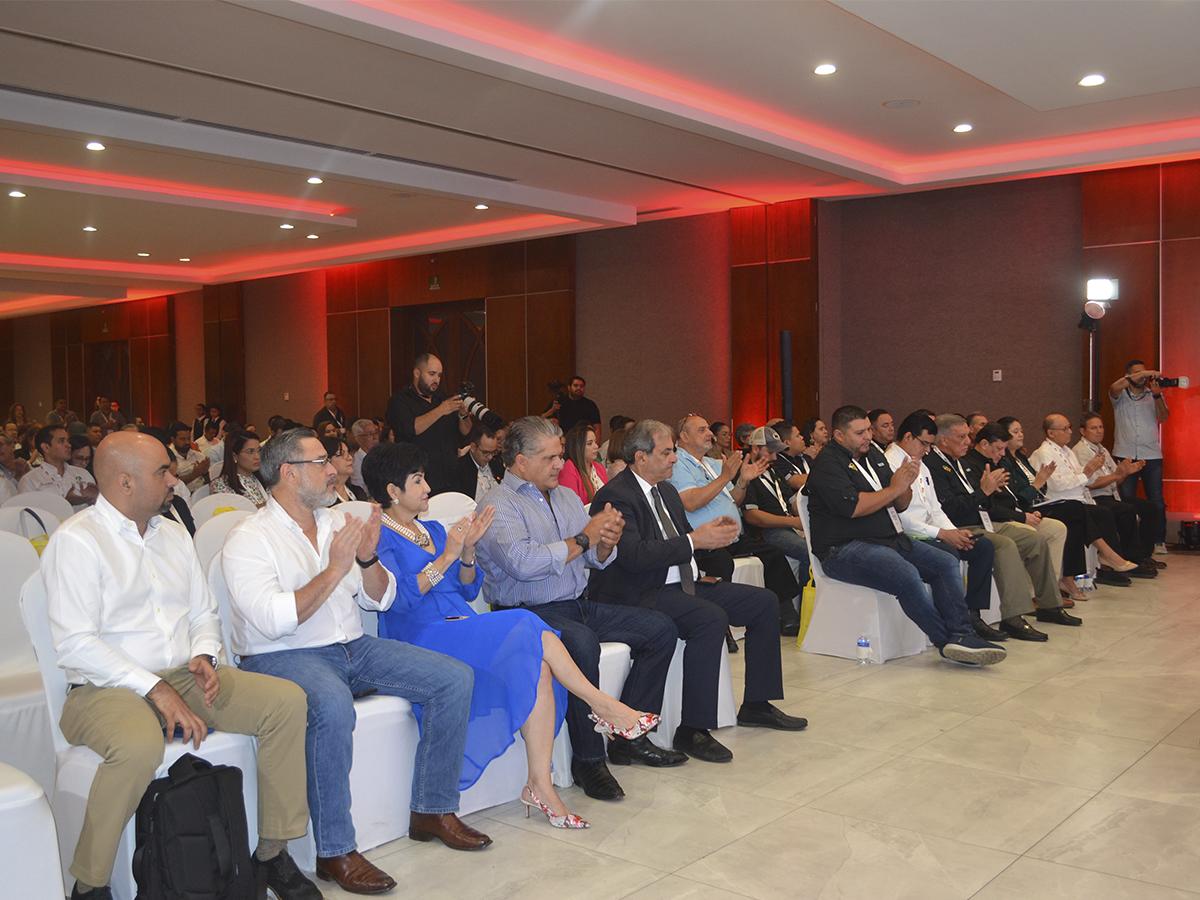 El II Encuentro Avícola Nacional fue el punto de encuentro de toda la cadena de valor.