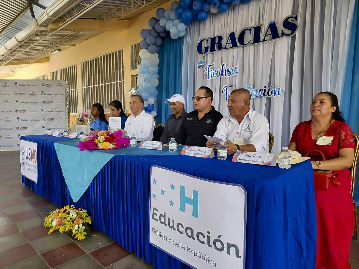 “Alianza por la Educación” renueva escuela en Honduras