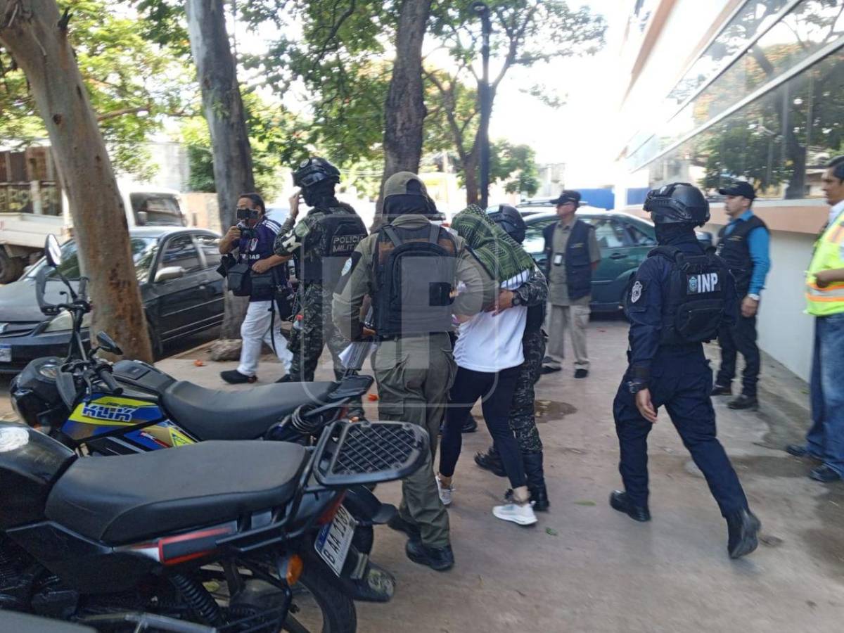 La razón por la que exfiscal Francia Medina salió seis horas de prisión