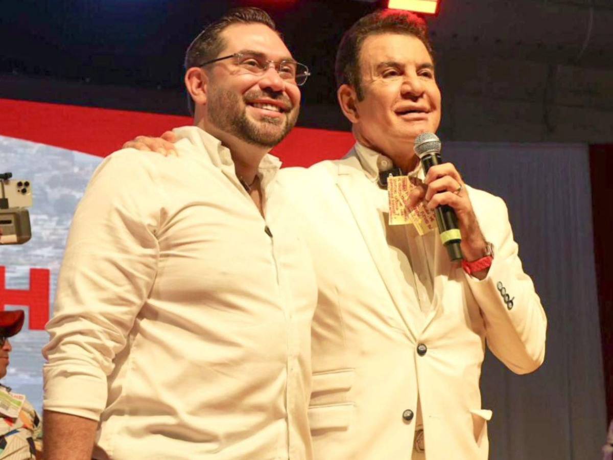 Nasralla asegura que estos datos sin procesar le darían la victoria en conteo del CNE