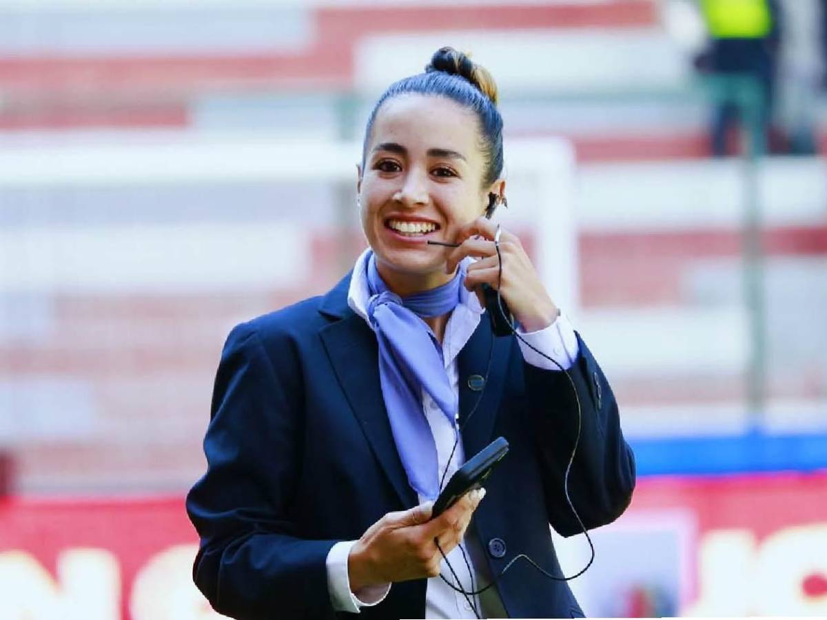 Árbitra mexicana recibió amenazas y expone fuertes chats; FIFA se pronuncia
