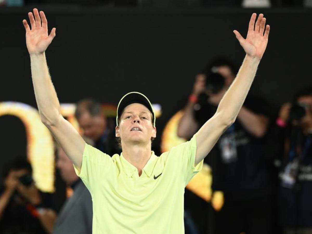 Sinner, de 23 años, dominó la final desde el principio con un tenis agresivo y precisión desde el fondo de la pista.