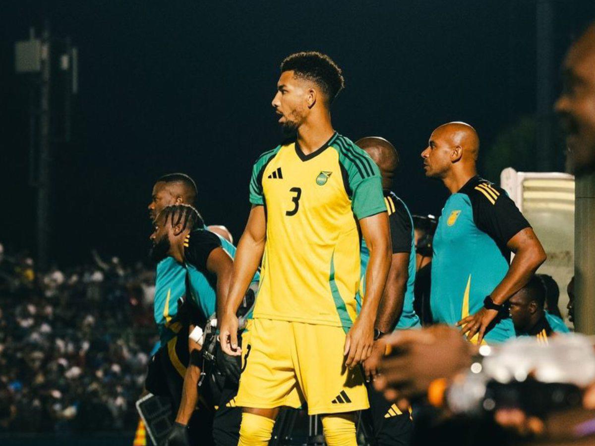 Mason Anthony Holgate debutó con Jamaica en el duelo ante Nicaragua y estará frente a Honduras. En su momento jugó con la Sub-21 de Inglaterra.