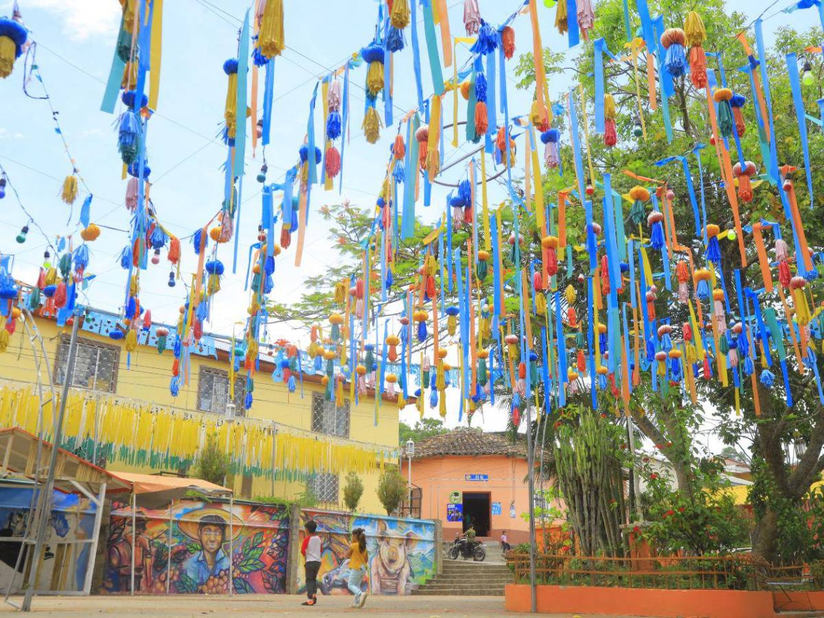 San Nicolás, encanto colonial e historia viva en Copán