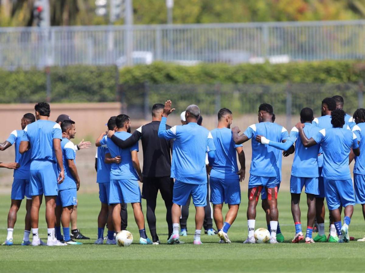 Copa Oro: Sorpresas en práctica de Honduras antes de la batalla ante Curazao
