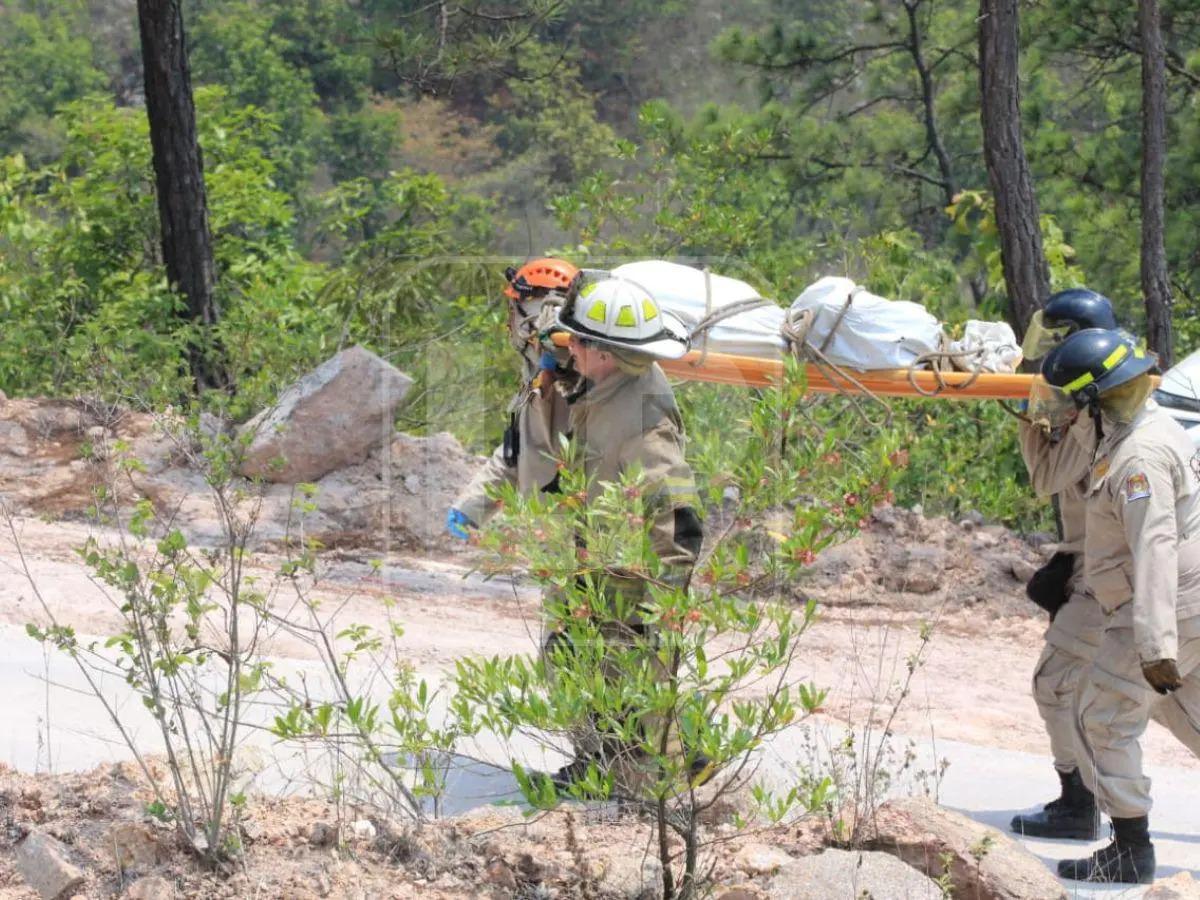 Capturan a dos hermanos por triple crimen en El Cimarrón; uno sería expareja de Tatiana
