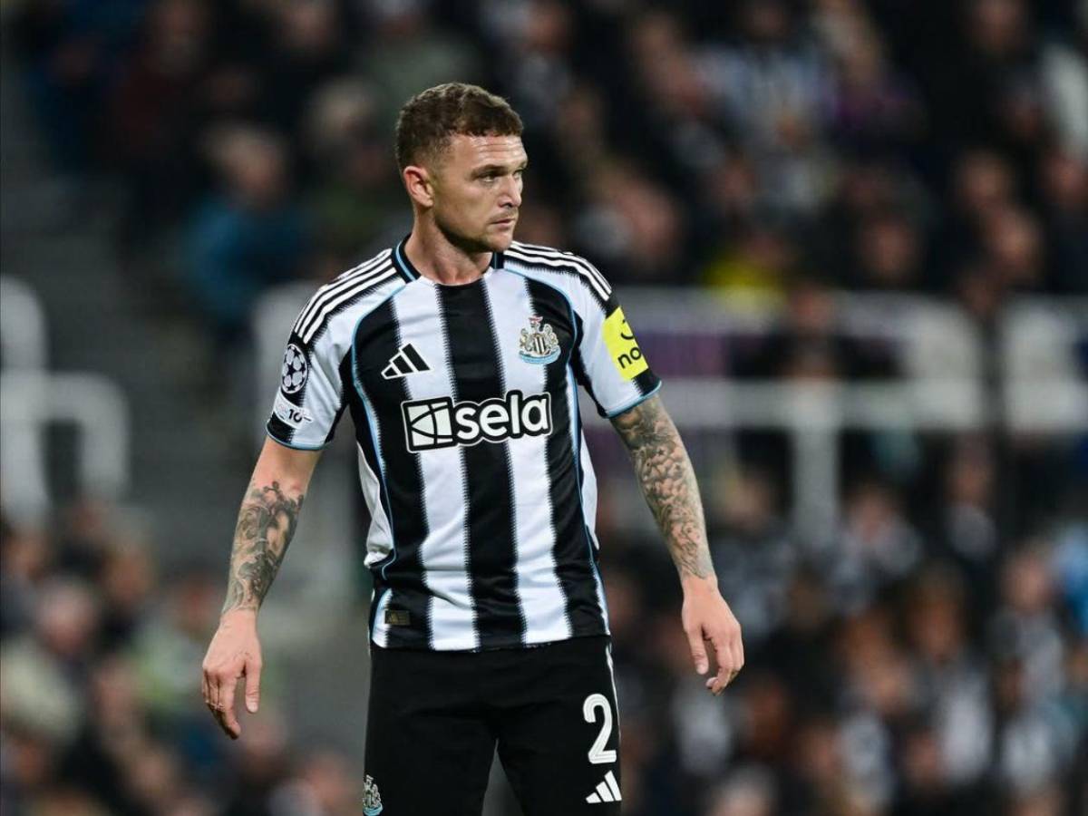 Vinculan a jugador de la Premier League con modelo de contenido para adultos