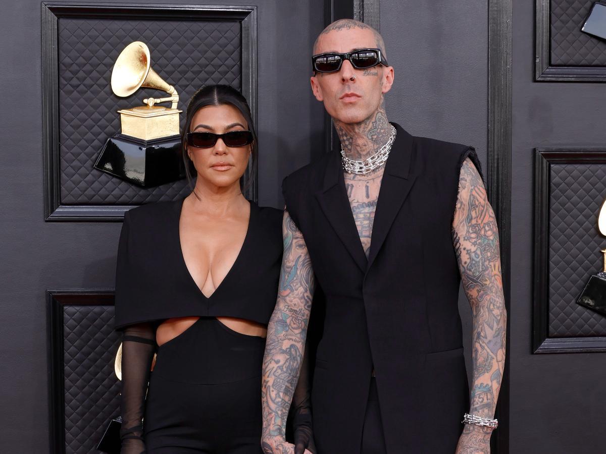 Hospitalizan de emergencia a Travis Barker, esposo de Kourtney Kardashian