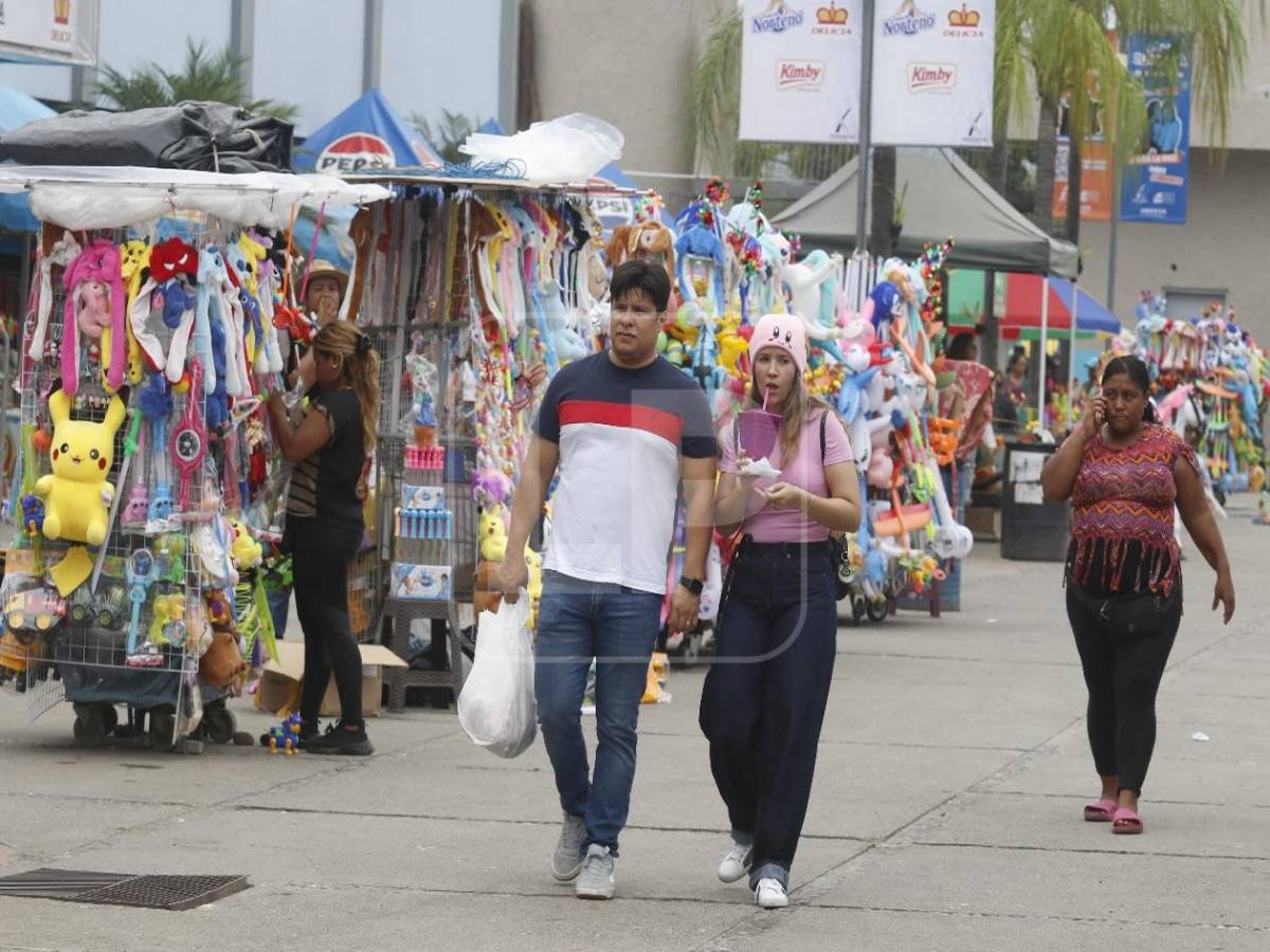 Así iniciaron la Expojuniana y el Agas en San Pedro Sula