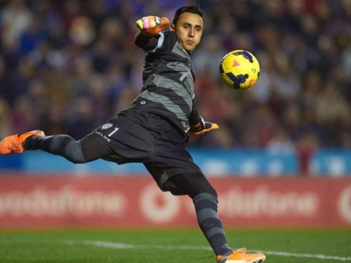Kervin Arriaga tiene nueva casa en España: Navas formó parte y así es el Levante UD