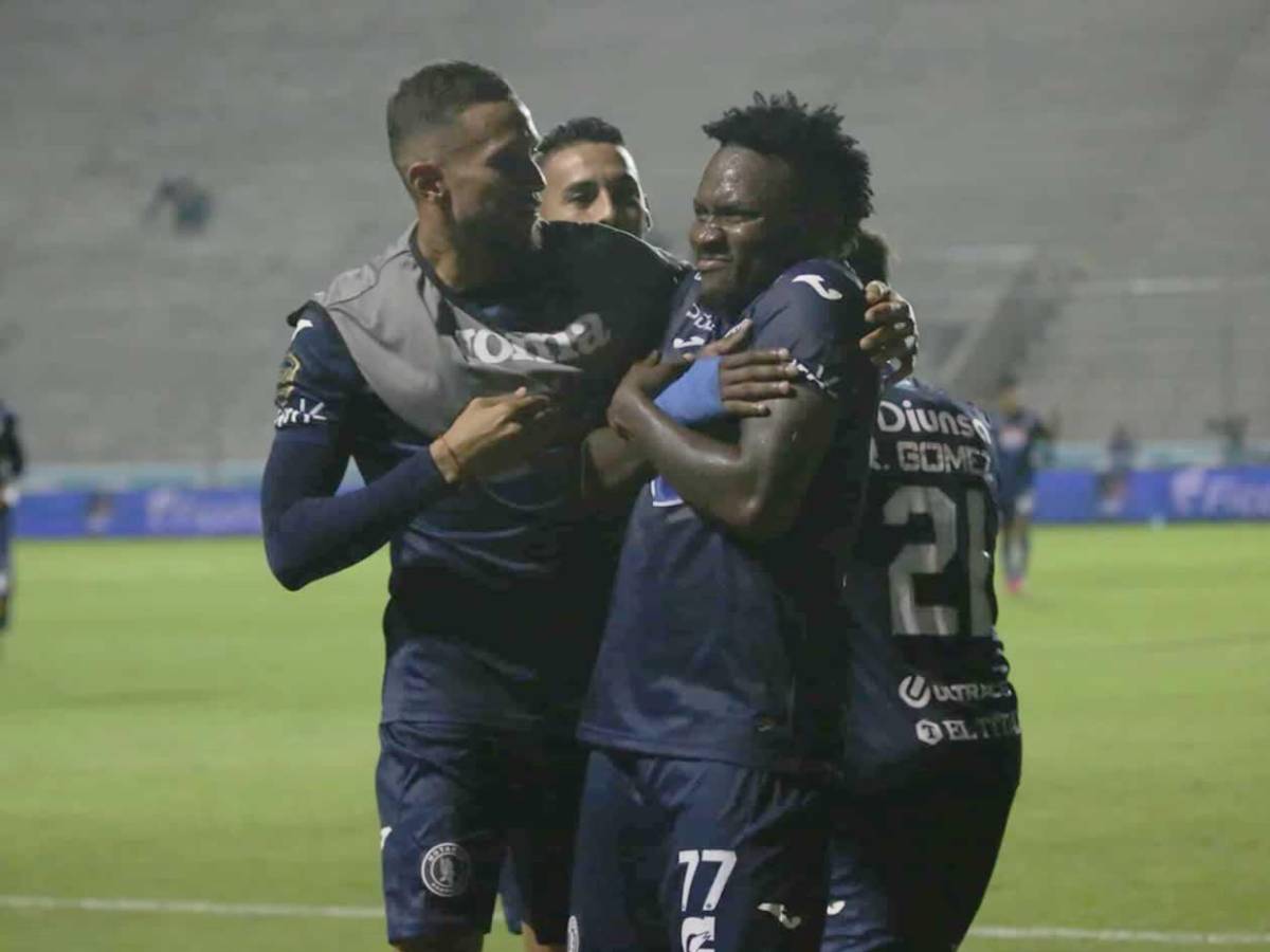 El 'frío' festejo de figura de Motagua, sufrimiento de Real España, susto y enfado