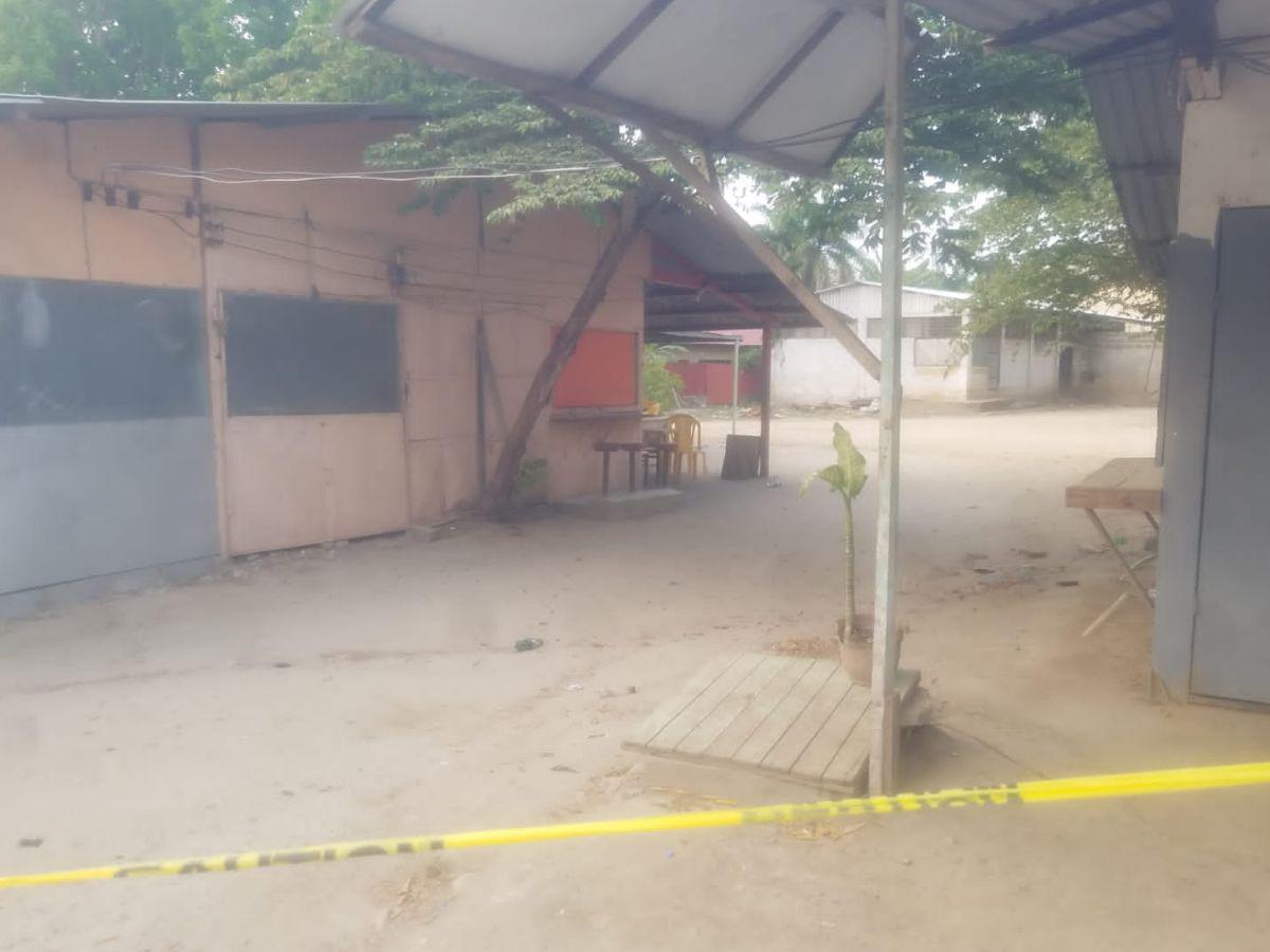 Acribillan pepenador en una cantina de La Lima