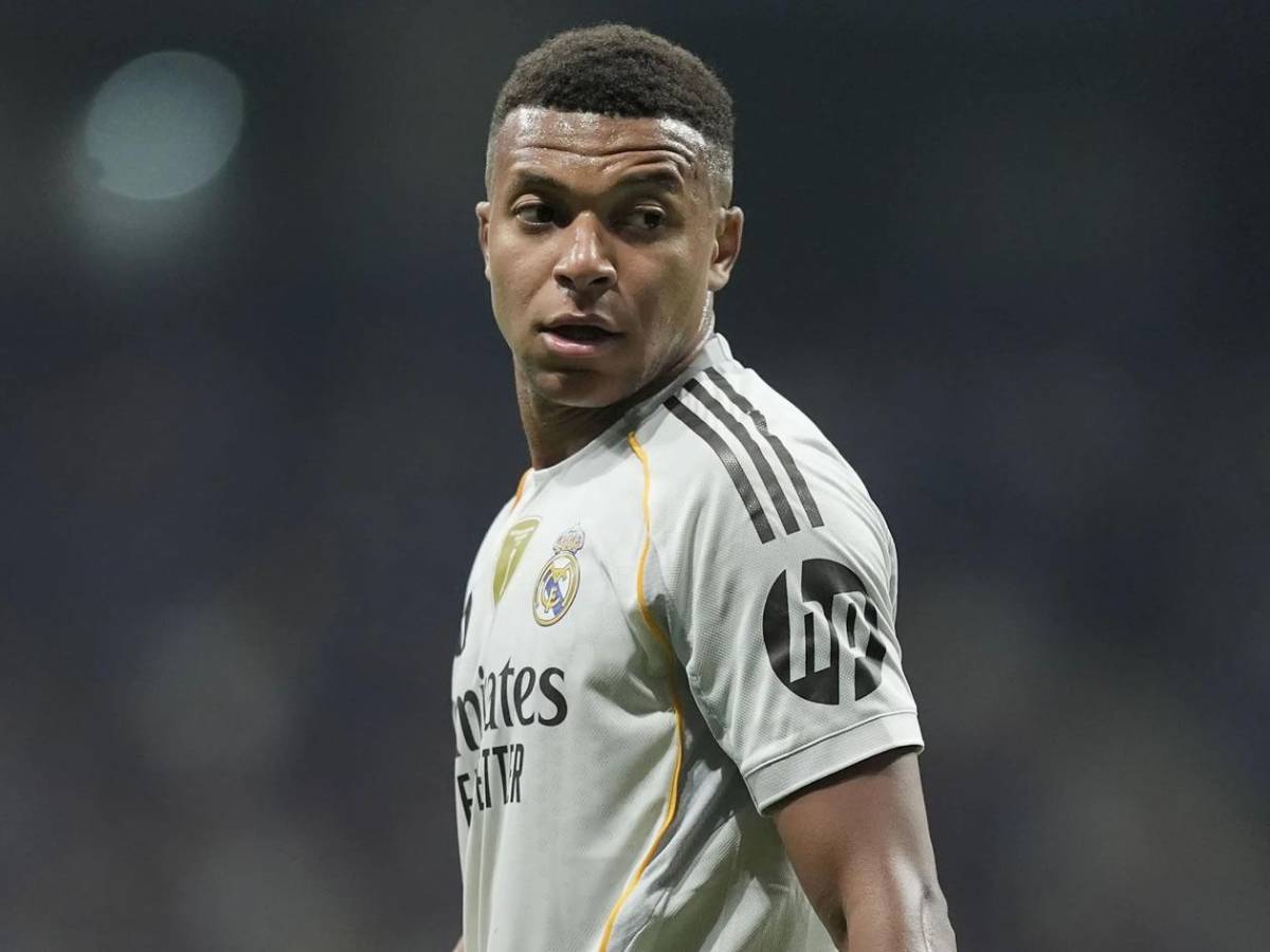 Polémica Barcelona - Real Madrid: no estaba convocado y jugará la final de Supercopa de España