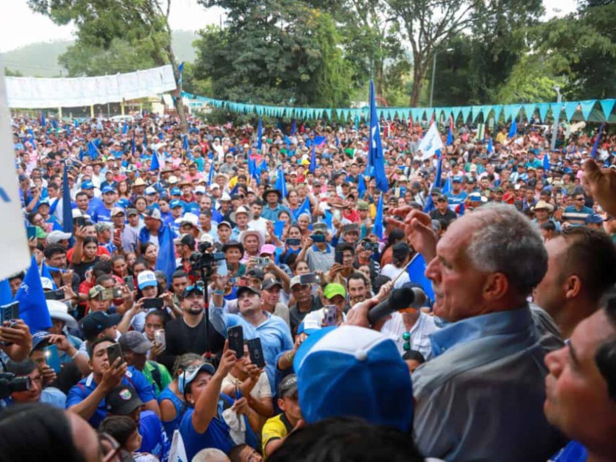 Nasry Asfura: Cossette y Ana Hall están defendiendo la democracia, hay que apoyarlas
