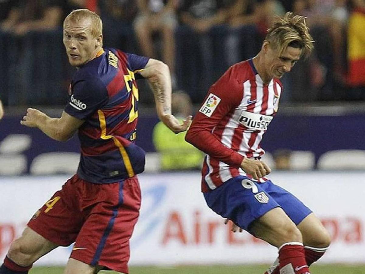 Fue campeón con el Barcelona, se hizo viral trabajando en una tienda y ahora revela su oscuro secreto