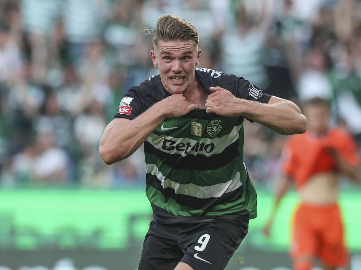 Fue el mejor goleador del mundo y rompió con su novia por insólito motivo: la dejó tirada