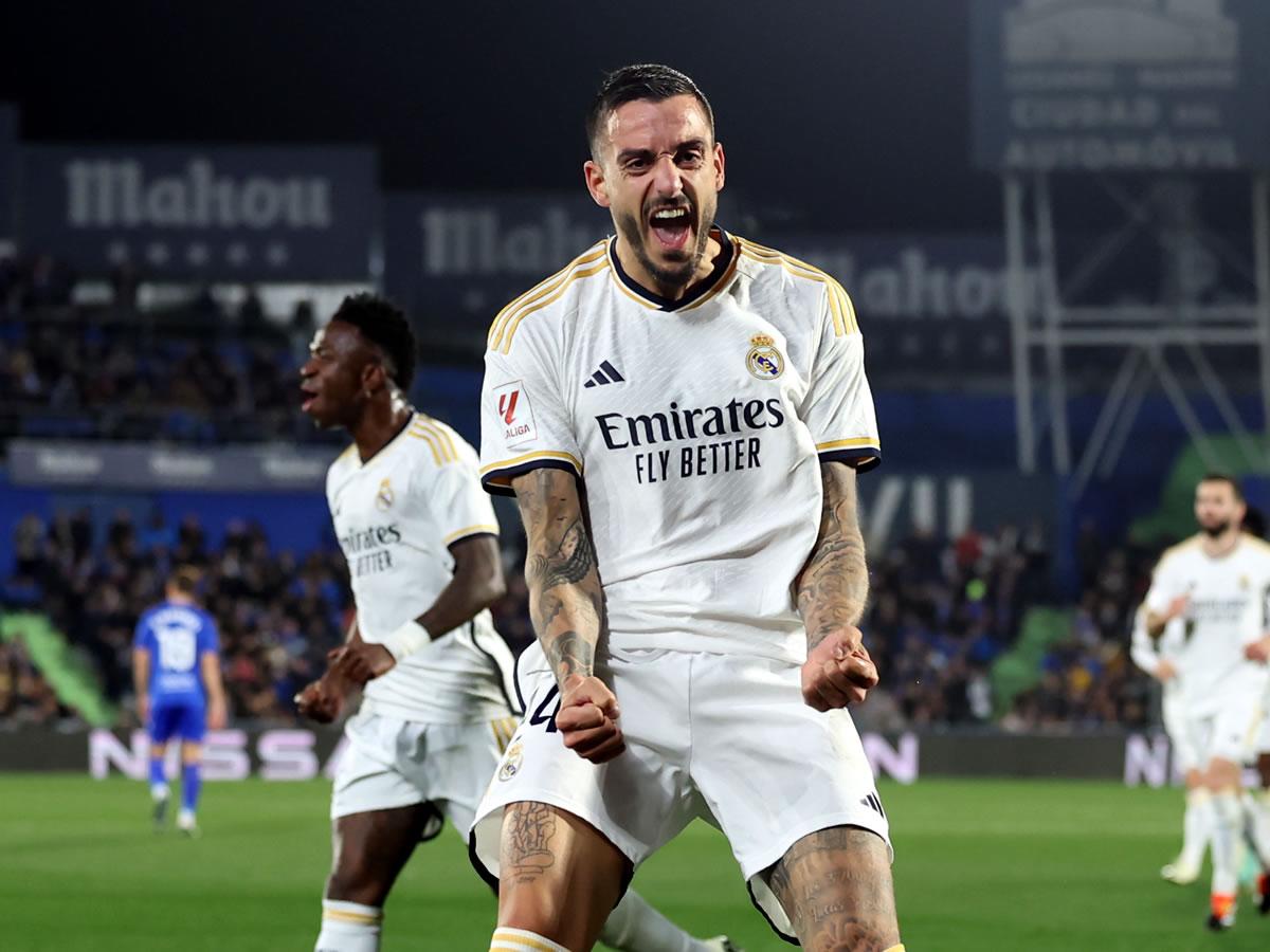 Doblete de Joselu devuelve al Real Madrid al liderato de la Liga Española