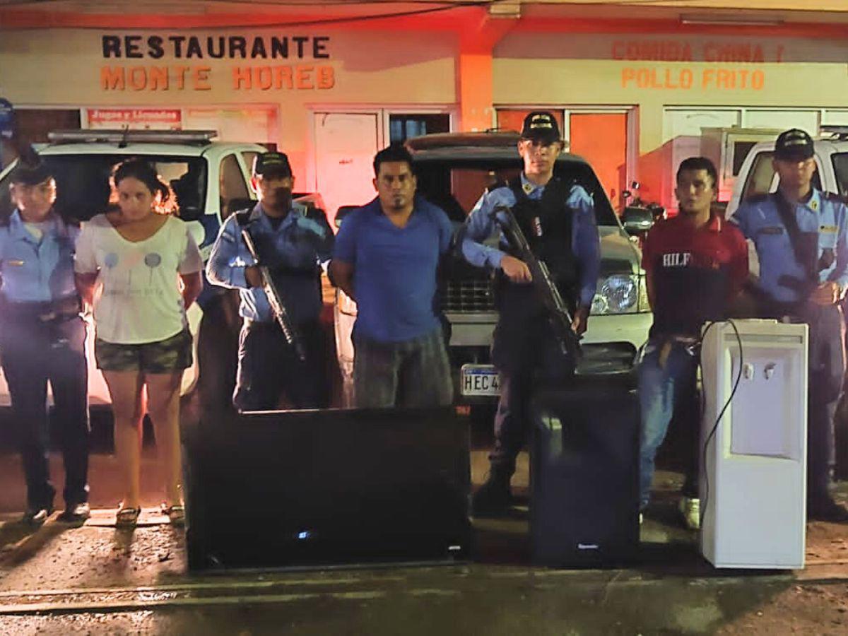 Capturan a tres supuestos robaviviendas en barrio Medina de SPS