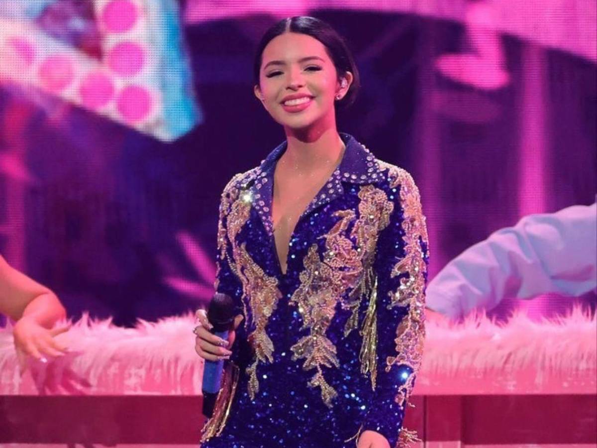 Ángela Aguilar llora en nueva entrevista con Apple Music