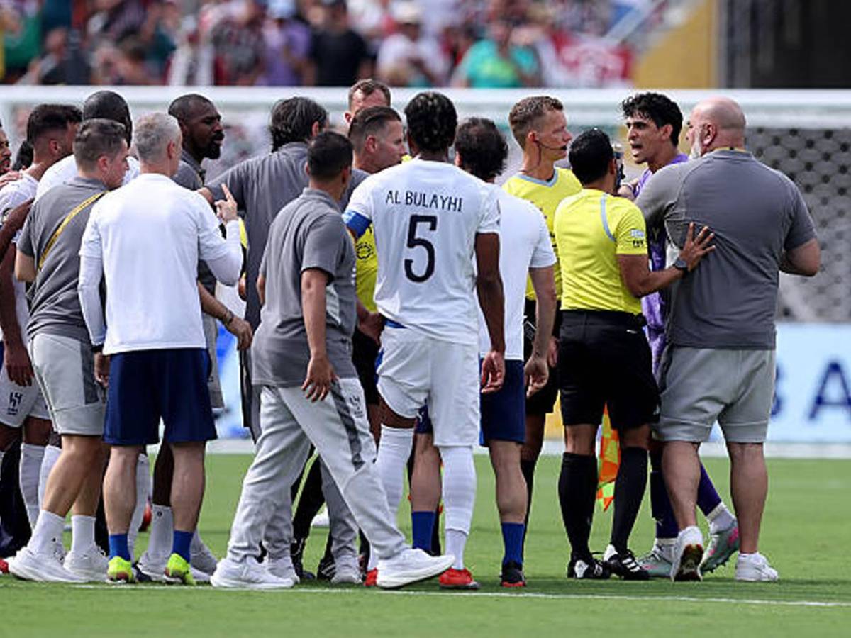 Llanto desconsolado del mejor amigo de Diogo Jota, Fluminense festeja y hondureño en el relajo