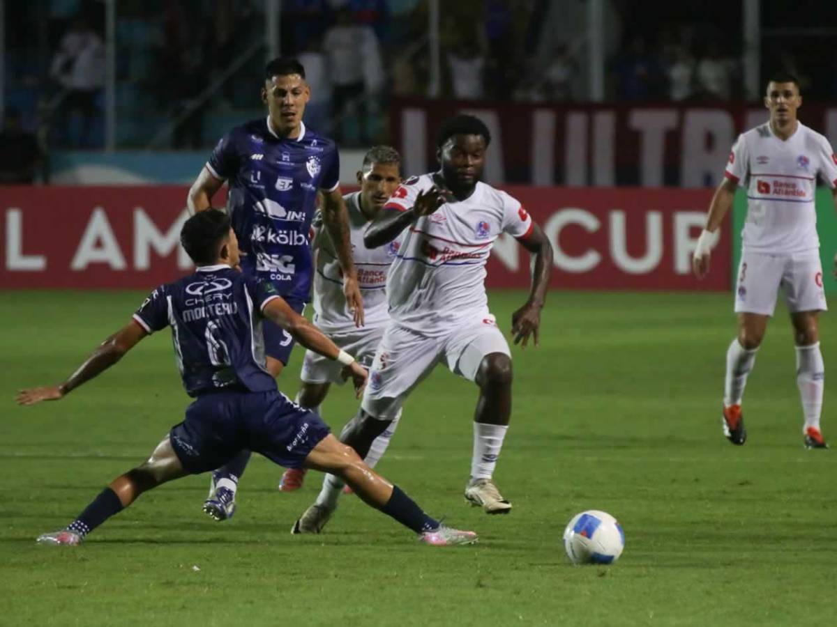 Olimpia de fiesta, doble premio en Concacaf, burla a Motagua y bellas novias de jugadores