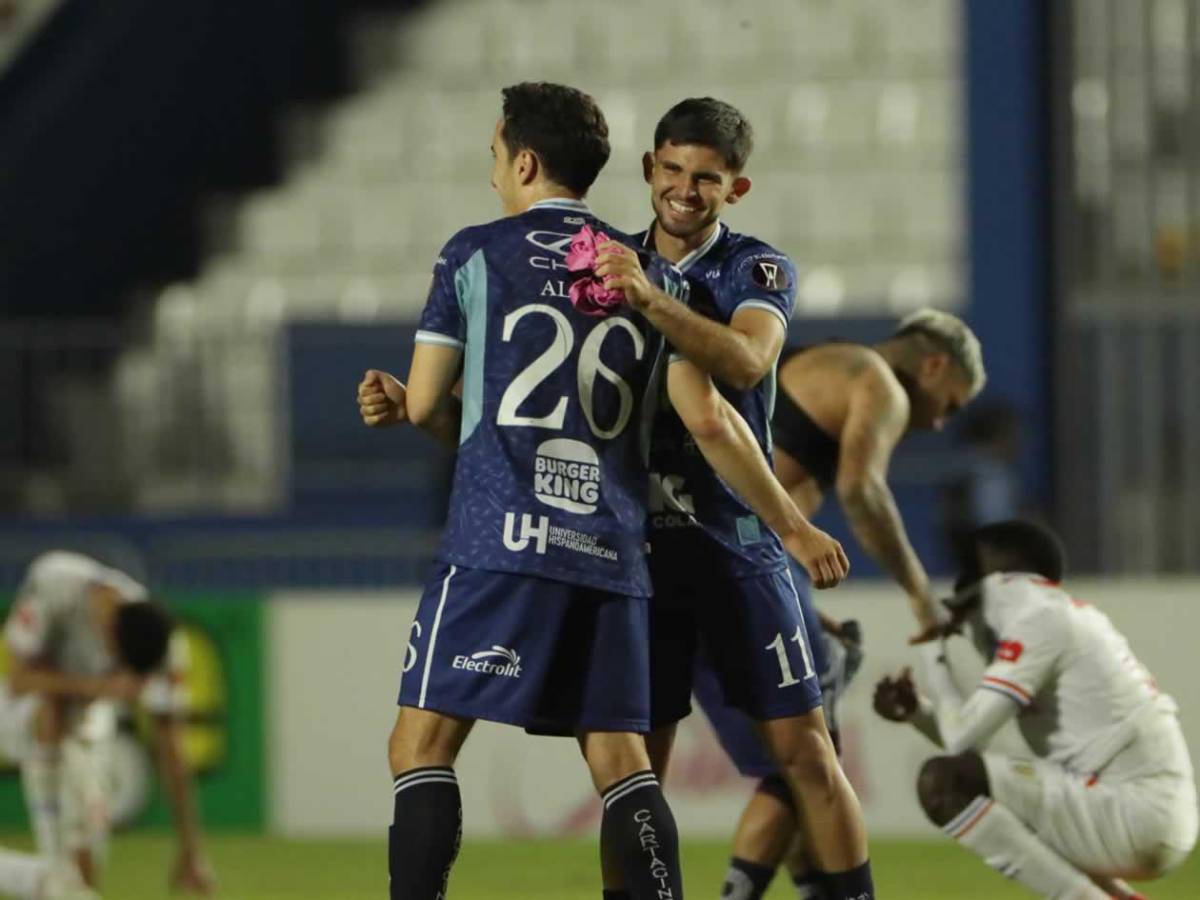 La pelea de Espinel tras eliminación de Olimpia, tristeza y provocador festejo de Cartaginés