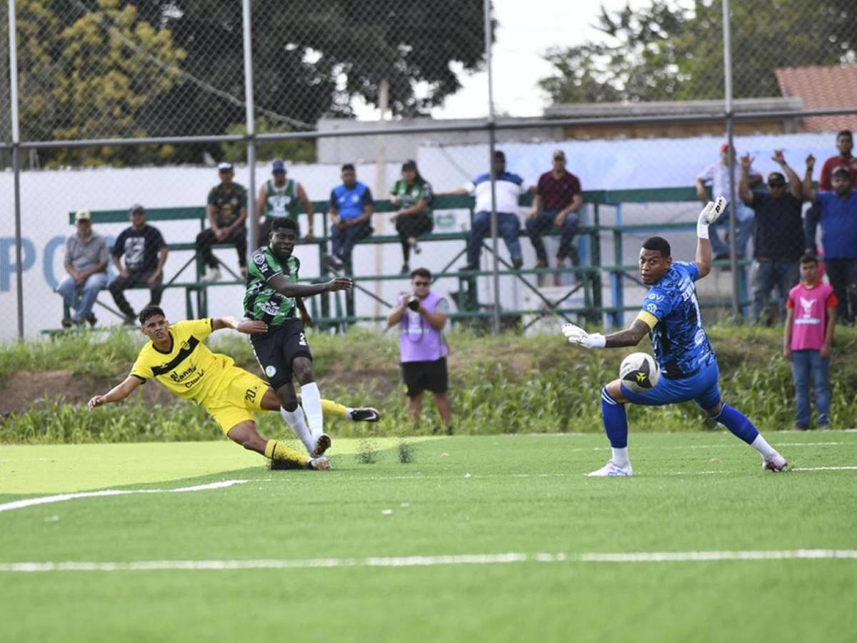 Real España celebra, Juticalpa cabizbajo, inesperado invasor y homenaje