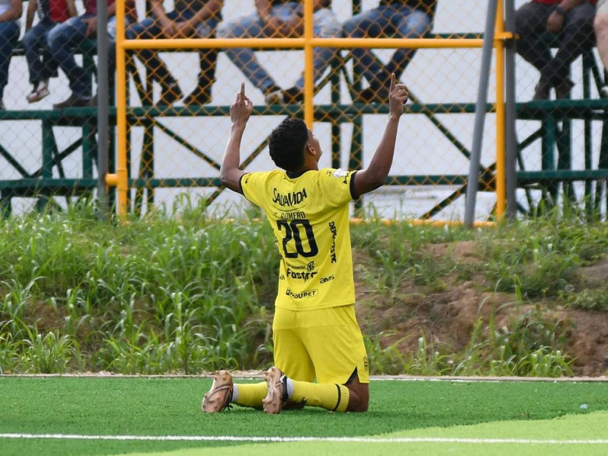 Real España celebra, Juticalpa cabizbajo, inesperado invasor y homenaje