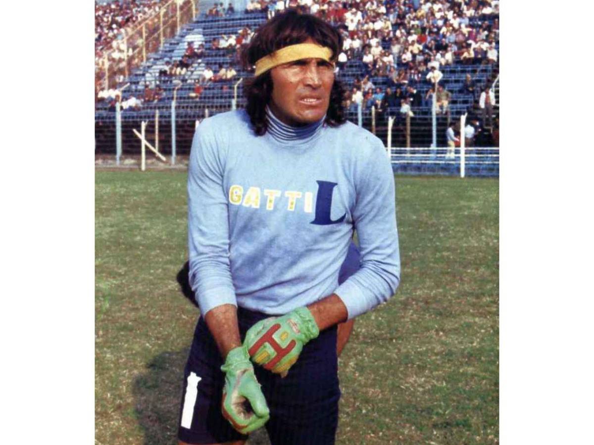 ¿Quién era 'Loco' Gatti, el exarquero argentino que falleció a los 80 años?