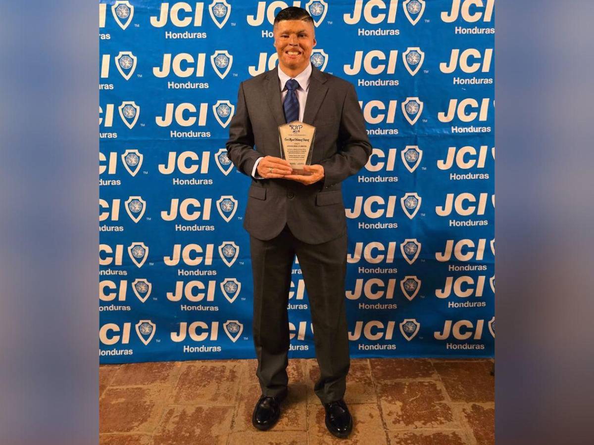 Este es el posible puesto que ocupará Ever Velásquez en la AMDC