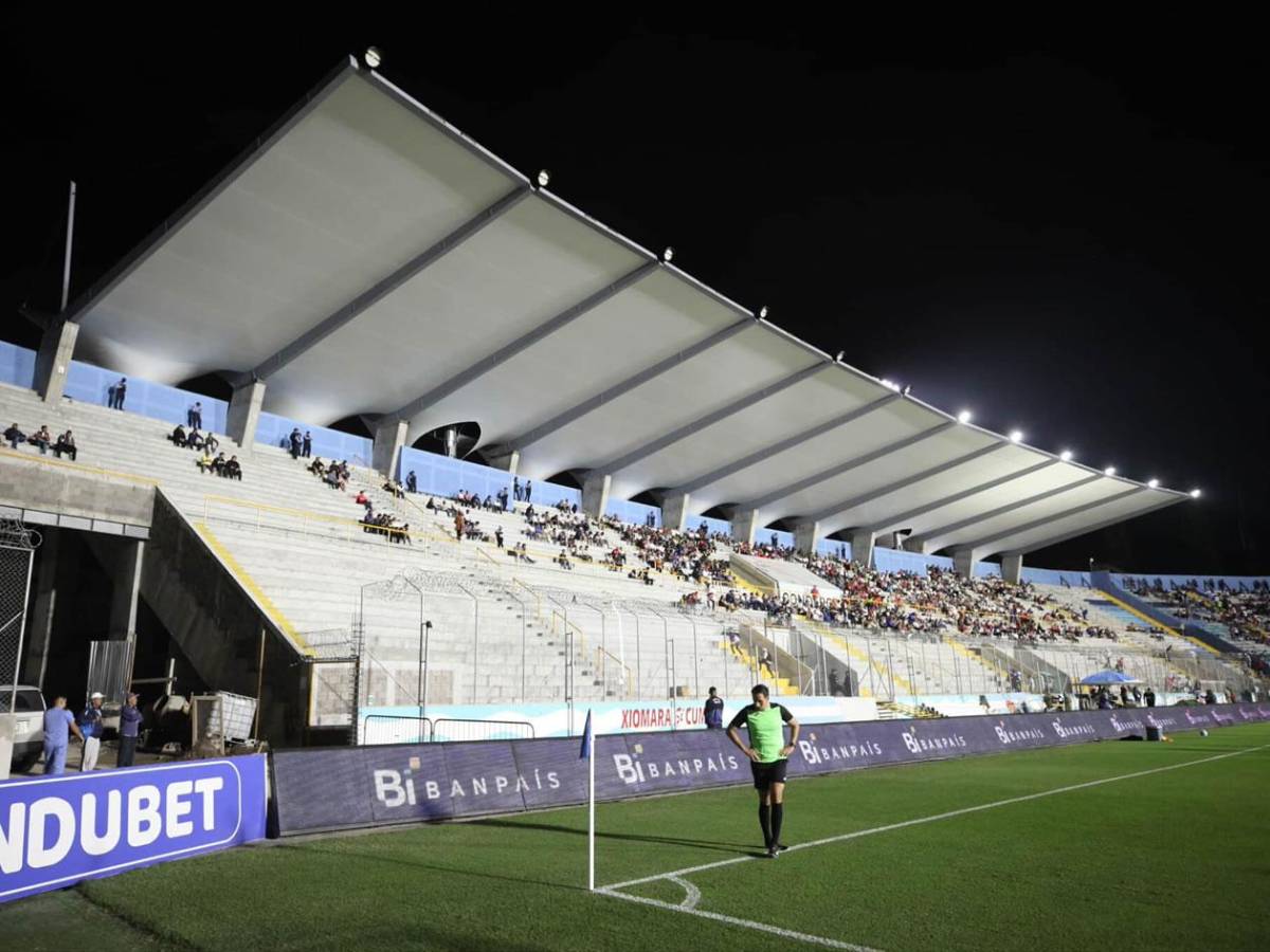 Bellezas, esposa de directivo, nueva pantalla y el retraso en el Olimpia vs Motagua