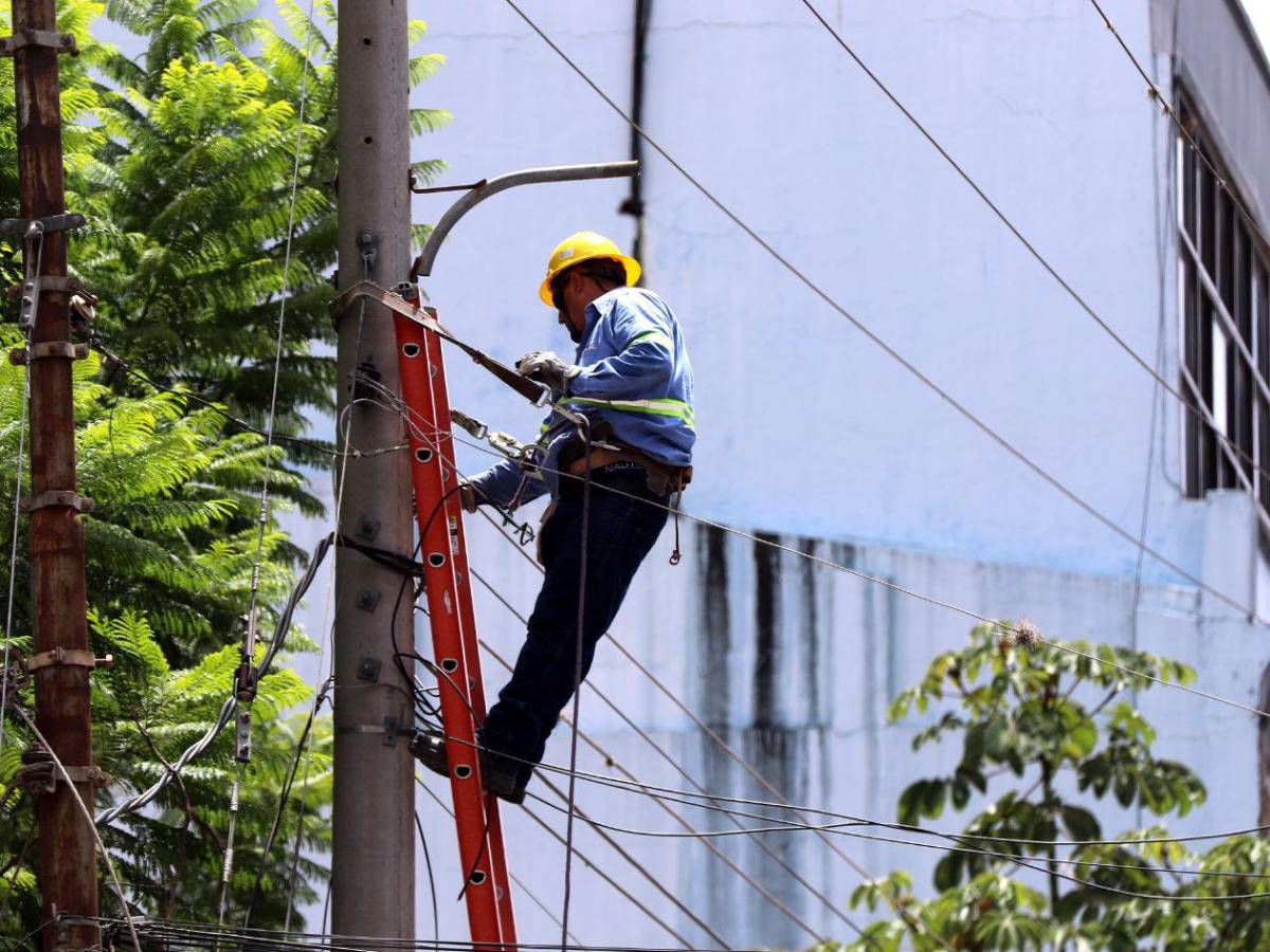 Al menos 28 barrios y colonias de San Pedro Sula estarán sin energía esta semana
