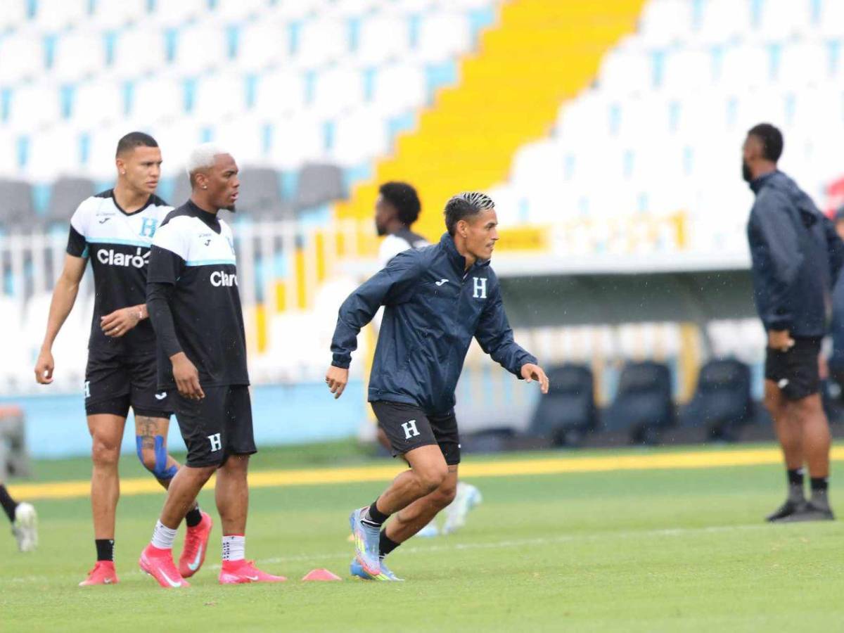 Selección de Honduras afina detalles para sus duelos eliminatorios