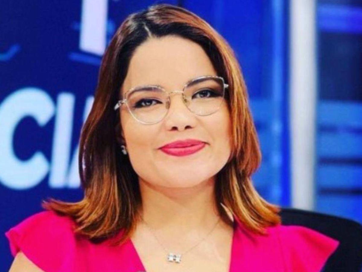 Ariela Cáceres sobre rosas de Milagro Flores: Se las manda ella