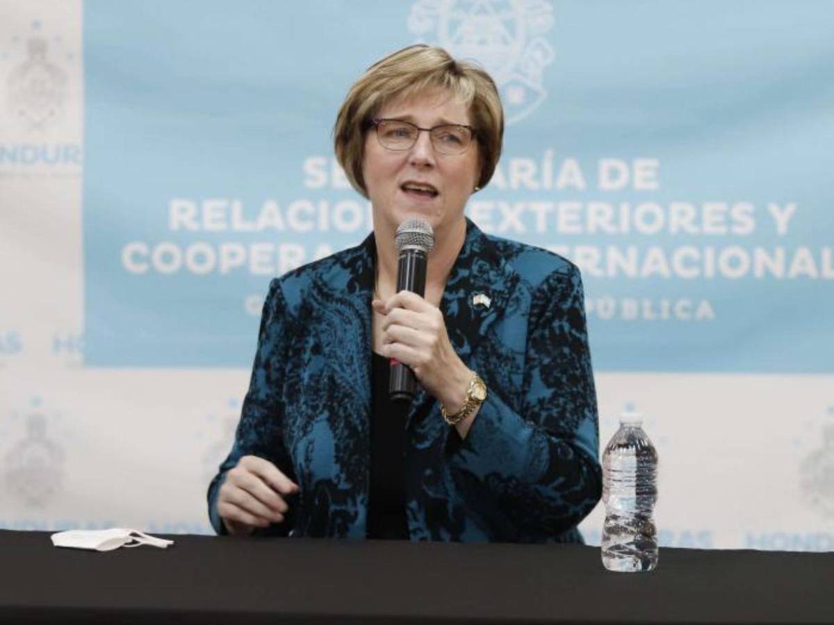 Laura Dogu visita hacienda de los Zelaya en Olancho por emotiva razón