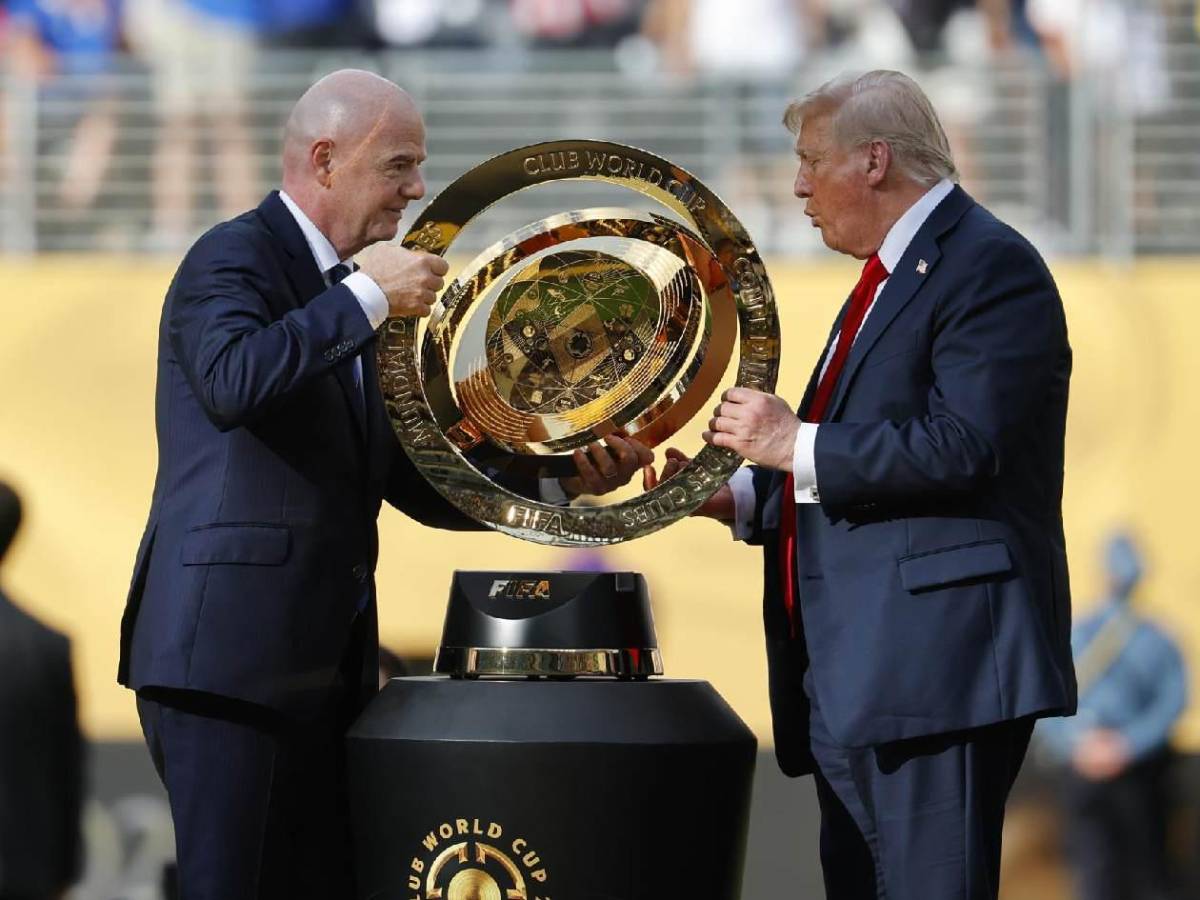 Trump hace confesión: lo que hizo con trofeo del Mundial de Clubes