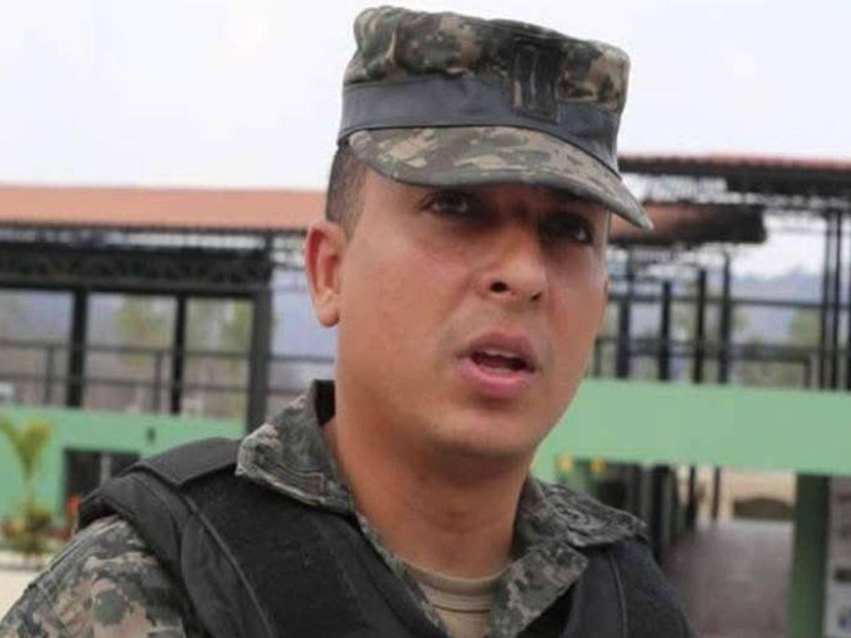 Saraí Espinal rompe el silencio tras baja de su esposo, el capitán José Coello