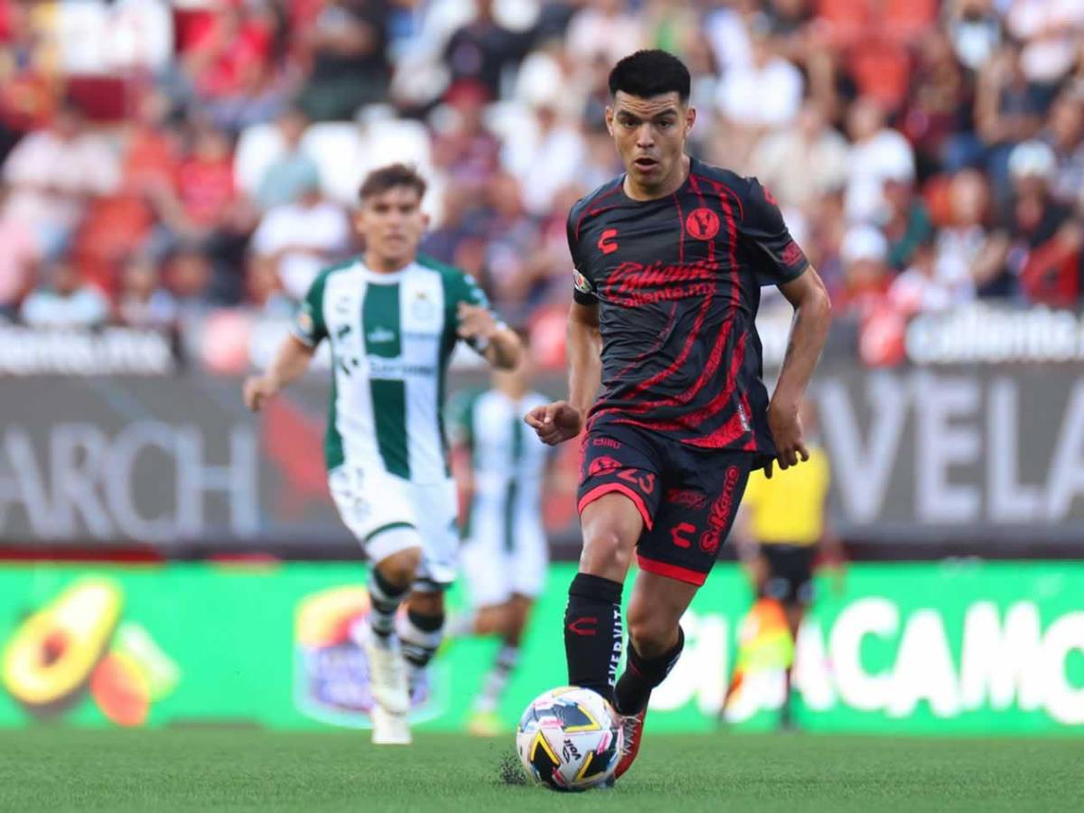 ¿Quién es?: El niño de 16 años que debutó con México y amenaza a Honduras en Copa Oro