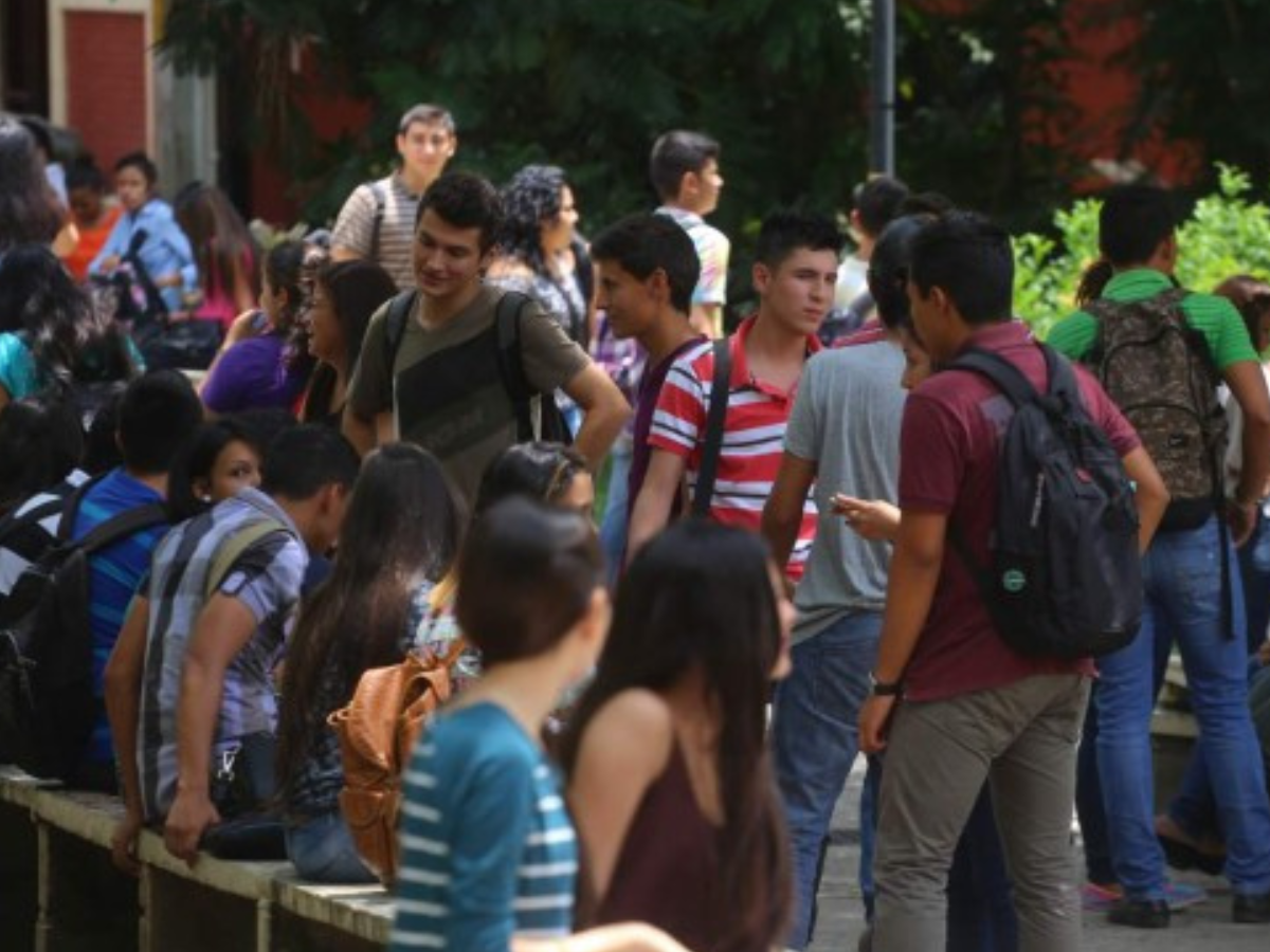 Honduras: Jóvenes trabajan por debajo del salario mínimo