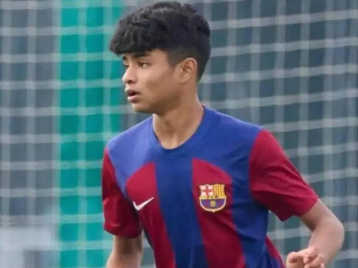 ¿Quién es el chico del Barcelona que cambió a España por Honduras?